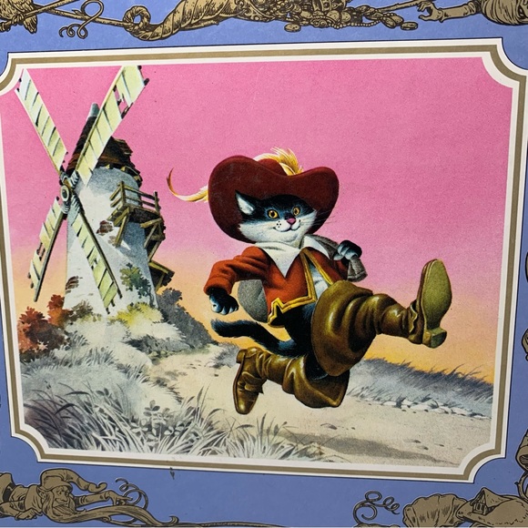 Golden Fairy Tales: Puss 'n Boots Vintage Book - Picture 2 of 11